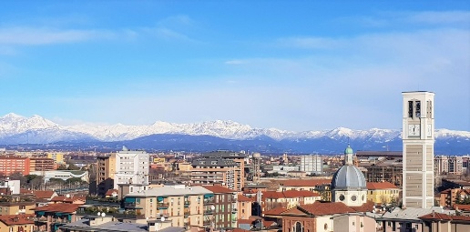 Foto Casa indipendente a Sesto San Giovanni Centro di 1960 m² con 40 locali