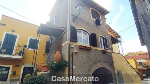 Foto Casa indipendente in Vicolo Valle Violata, Grottaferrata Centro