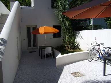 Foto Case semi ndipendenti a Carrara Marina di Carrara di 130 m² in vendita