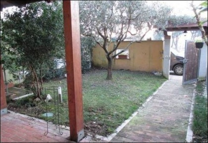 Foto Case semi ndipendenti a Castelnuovo Magra Colombiera Molicciara