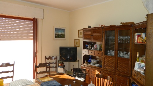 Foto Case semi ndipendenti a Luni di 150 m² con 6 locali in vendita