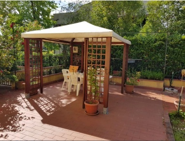 Foto Case semi ndipendenti a Sarzana Bradia, Nave, San Michele di 160 m²