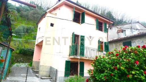 Foto Casa indipendente in Via di Matraia 76, Capannori Matraia - Valgiano