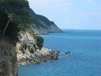 Foto Case semi ndipendenti a Lerici Lerici Paese di 100 m² con 3 locali