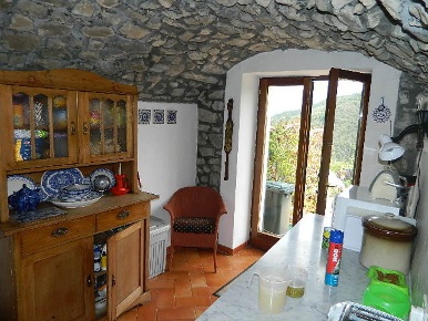 Foto Case semi ndipendenti a Fosdinovo Ceserano di 175 m² con 8 locali