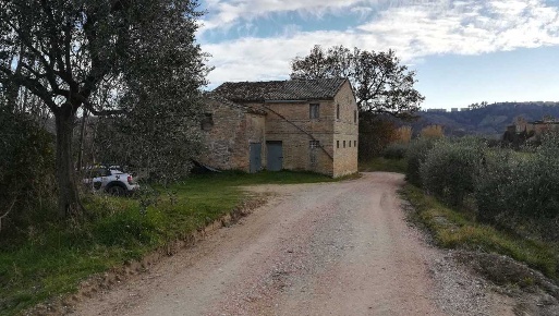 Foto Casa indipendente a Petritoli di 140 m² con 6 locali in vendita
