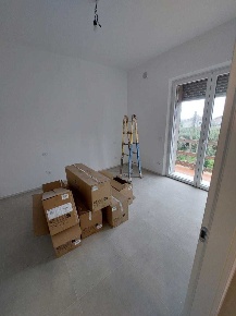 Foto Case semi ndipendenti in Strada Statale 1 262, Luni di 80 m²