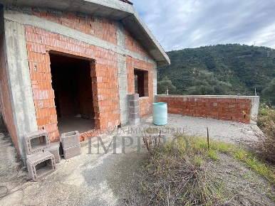Foto Casa indipendente in Via Grammondo 6, Ventimiglia di 160 m² in vendita