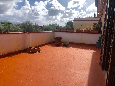 Foto Case semi ndipendenti a Ameglia Centro di 40 m² con 2 locali