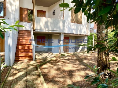 Foto Casa indipendente in via Morgagni 1, Cervia Milano Marittima di 200 m²