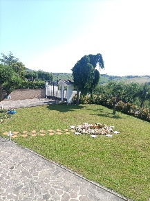 Foto Casa indipendente a Monteprandone di 400 m² con 6 locali in vendita