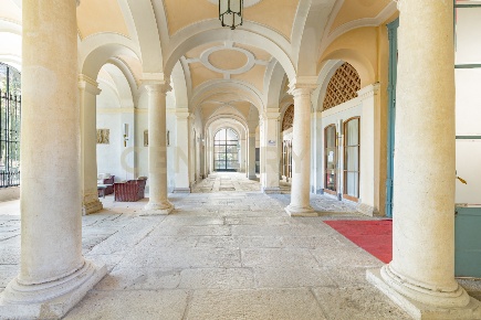 Foto Casa indipendente in Via Oscasali 3, Cremona Centro di 2956 m²