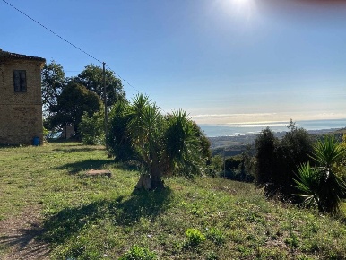 Foto Casa indipendente in Contrada San Martino, Colonnella di 250 m²