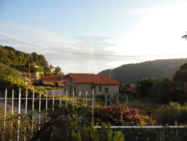 Foto Casa indipendente in Via Turistica 172, Camporosso Centro di 370 m²