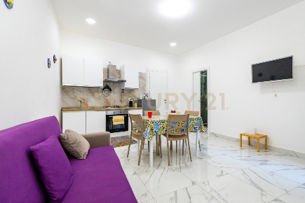 Foto Casa indipendente in Via Magrì 59, Catania di 50 m² con 2 locali