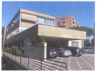 Foto Case indipendenti in Via Cina, Roma Torrino di 1751 m² in affitto