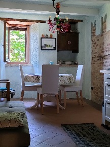 Foto Casa indipendente a Moresco di 75 m² con 3 locali in vendita