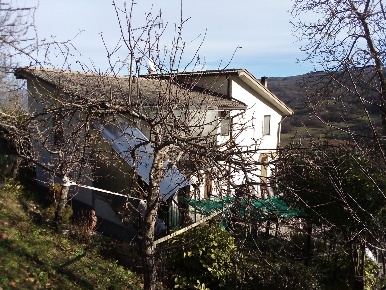Foto Case semi ndipendenti in Frazione Groppo 34, Albareto di 85 m²