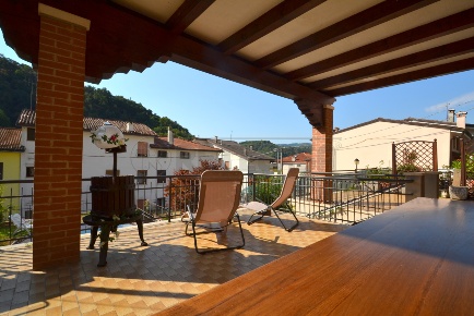 Foto Case semi ndipendenti a Valdagno Centro di 202 m² in vendita