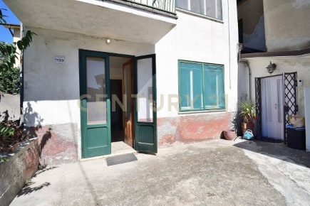 Foto Casa indipendente in Via Pesciatina 700, Capannori Camigliano di 65 m²