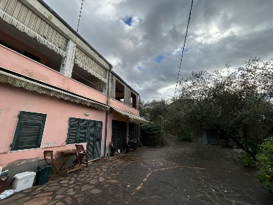 Foto Casa indipendente a Sarzana Bradia, Nave, San Michele di 160 m²