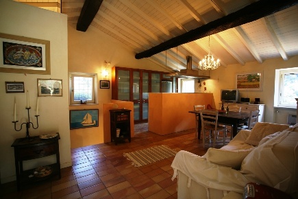 Foto Casa indipendente a Portovenere di 150 m² con 6 locali in vendita