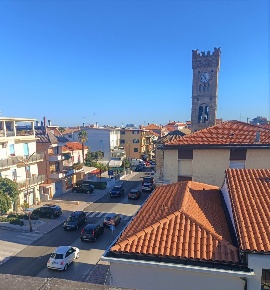 Foto Casa indipendente a San Benedetto del Tronto Porto d'Ascoli di 300 m²