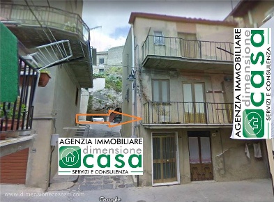 Foto Casa indipendente in Vico Sant'Angelo 24, San Cataldo in vendita