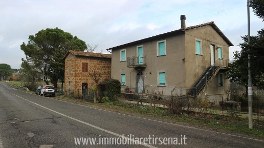 Foto Casa indipendente a Orvieto di 230 m² con 13 locali in vendita