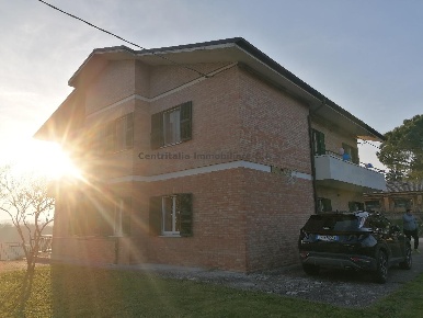 Foto Casa indipendente a Urbino in vendita