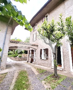 Foto Case semi ndipendenti in VIA  San Pietro, Desenzano del Garda