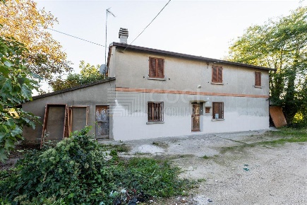 Foto Casa indipendente in Via Rio, Cotignola di 175 m² con 5 locali