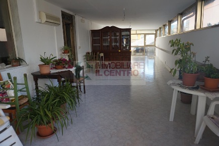 Foto Casa indipendente a Fosdinovo di 250 m² con 6 locali in vendita