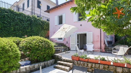 Foto Case semi ndipendenti a Marciana di 118 m² con 3 locali in vendita