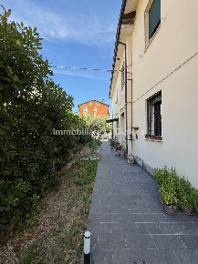 Foto Casa indipendente a Imola di 136 m² con 5 locali in vendita