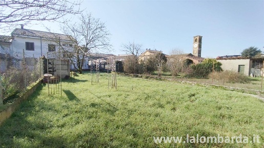 Foto Casa indipendente in via Campone, Suardi di 126 m² con 3 locali
