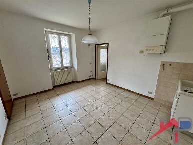 Foto Case semi ndipendenti a Carenno Centro di 145 m² con 6 locali