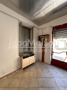 Foto Casa indipendente in via gerli arioli, Gavirate Centro di 250 m²