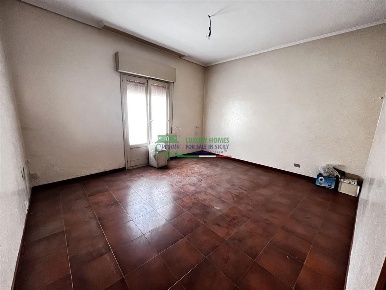 Foto Casa indipendente a Comiso Centro di 220 m² con 6 locali in vendita
