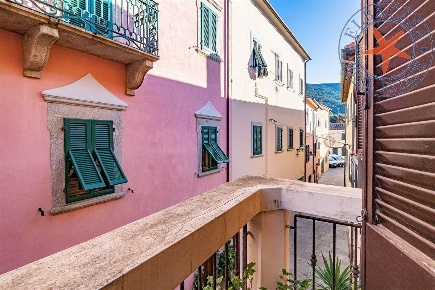 Foto Casa indipendente in Via Giuseppe Garibaldi, Marciana Marina Centro