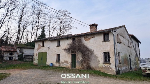Foto Casa indipendente in VIA MONTE CORALLI, Faenza di 307 m² in vendita