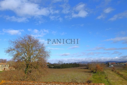 Foto Casa indipendente a Asciano di 365 m² con 12 locali in vendita