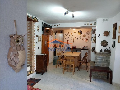 Foto Case semi ndipendenti a Cortenova Centro di 137 m² con 5 locali