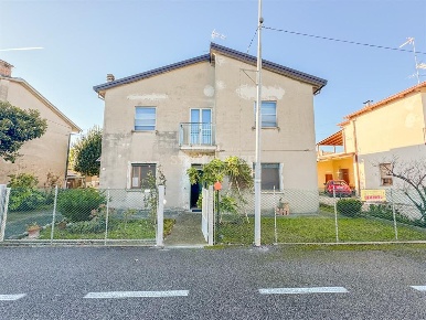 Foto Casa indipendente in Via Edero Ravaioli, Argenta Longastrino di 206 m²