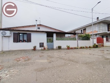 Foto Casa indipendente a Rizziconi di 160 m² in vendita