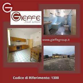 Foto Casa indipendente a Cittanova di 150 m² con 5 locali in vendita