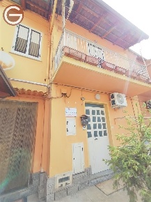 Foto Casa indipendente a Taurianova Centro di 77 m² con 2 locali in vendita