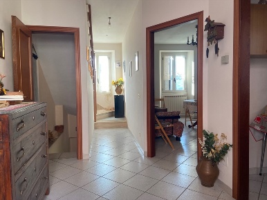 Foto Casa indipendente in Località Colbassano, Fossato di Vico Colbassano