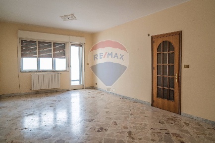 Foto Appartamento in Via Catania, Enna Centro di 152 m² con 6 locali