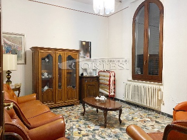 Foto Casa indipendente a Trecastelli di 120 m² con 7 locali in vendita